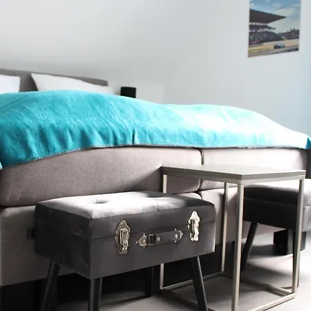 Hohe Acht Apartman *