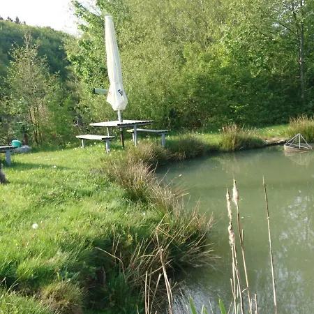 Hohe Acht Apartman *